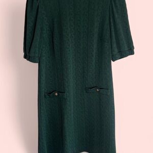 NWT Jessica Howard dress. medium. Crew Neck Solid Pocket Detail Sheath Dress.